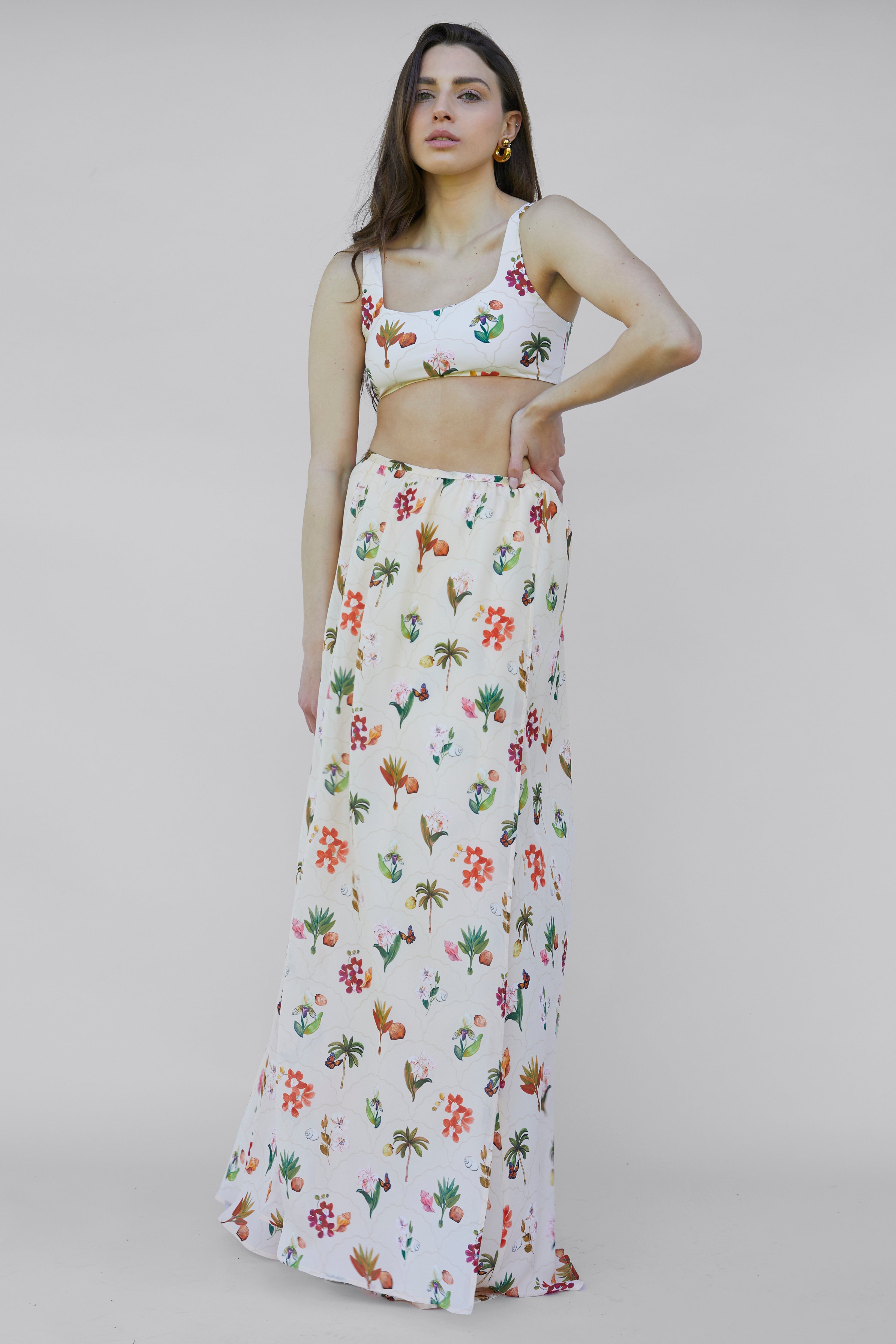 #colore_ Light Botanica