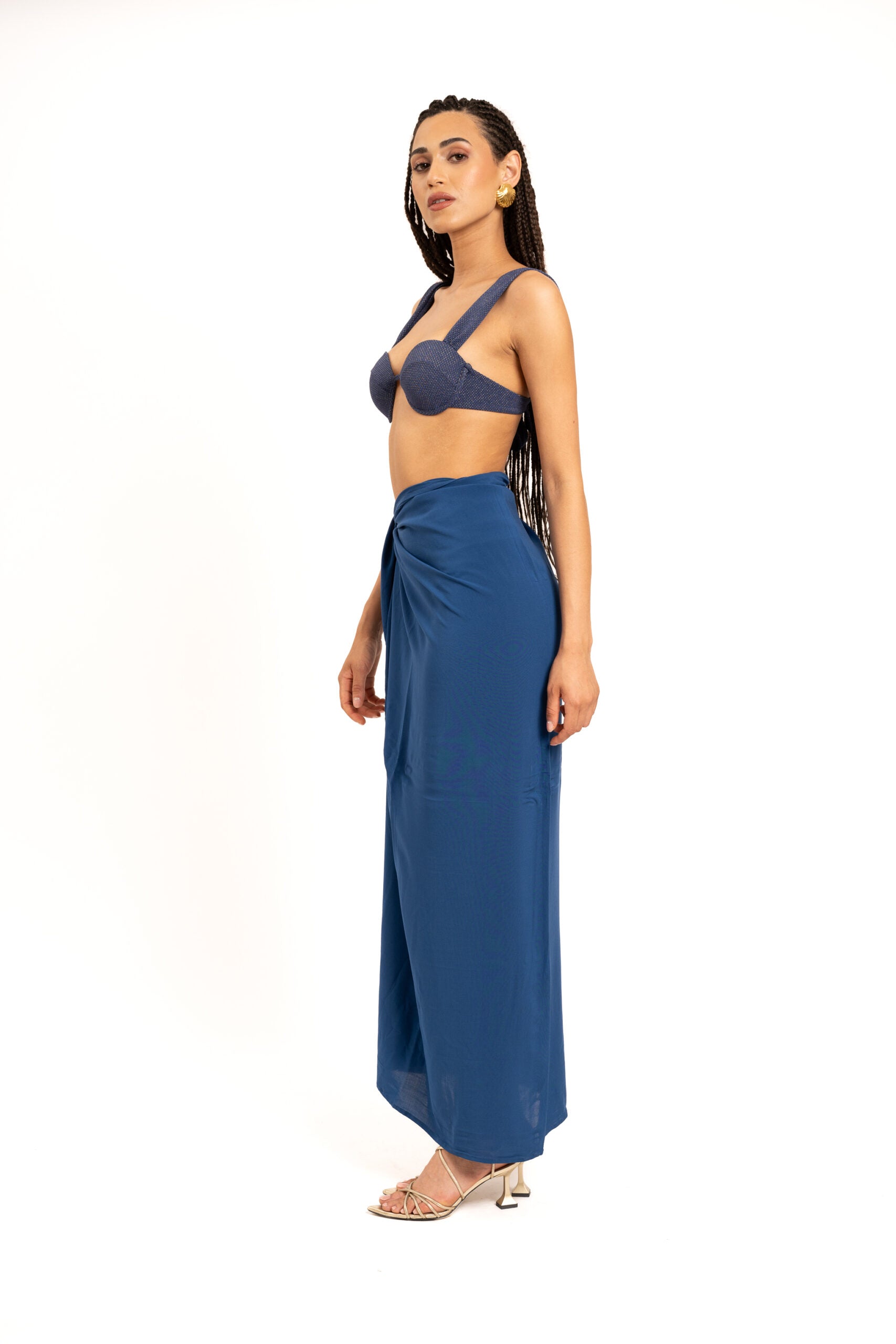 #colore_ Deep Blue